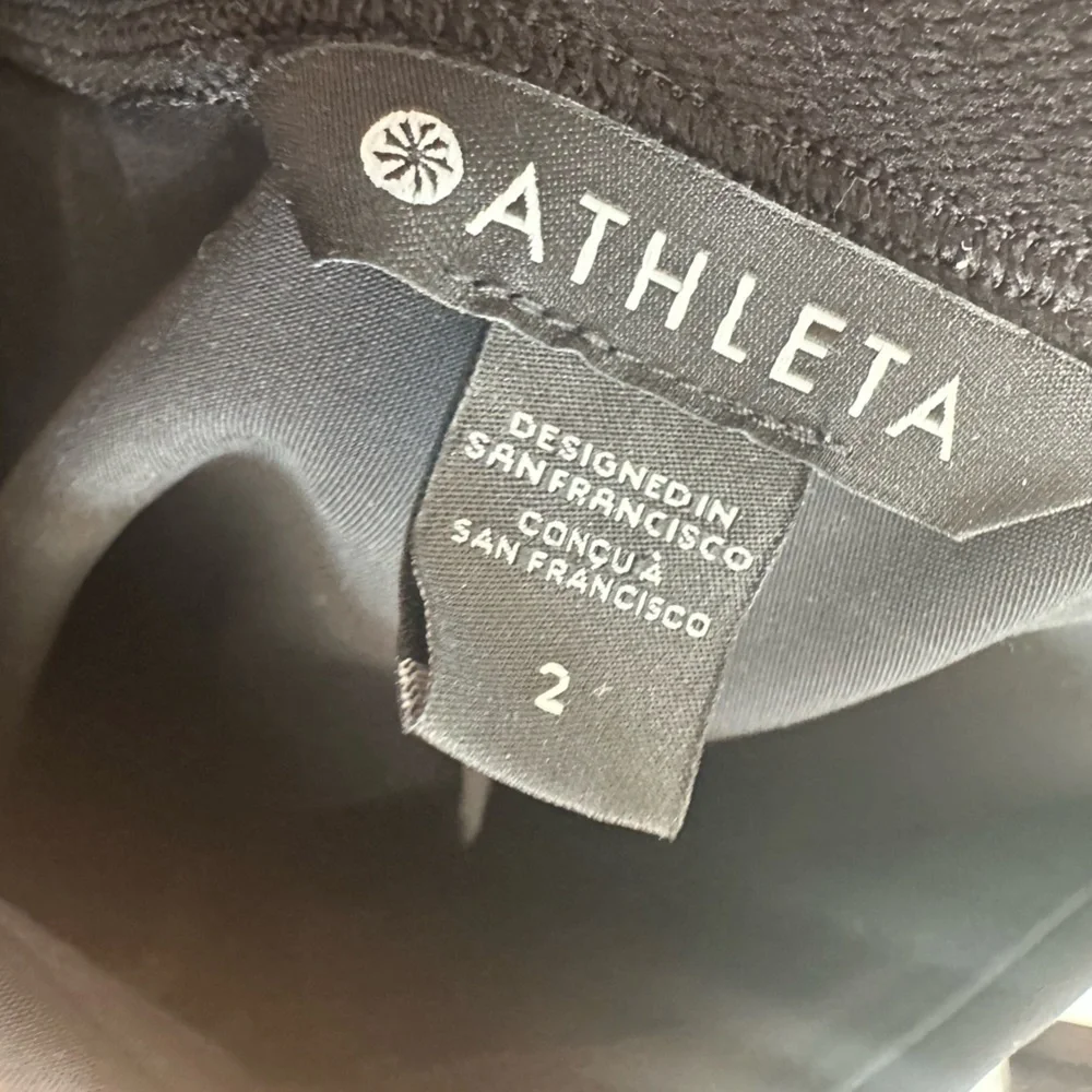 Athleta Black Stellar Tight Leggings size 2